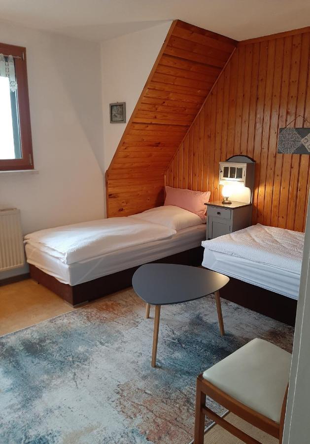 Haus Mit Ausblick 3 Schlafzimmer Wilkau-Hasslau Extérieur photo